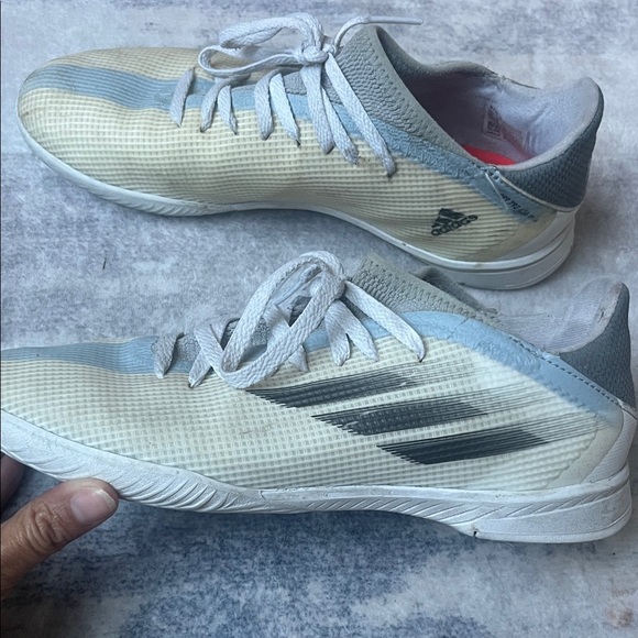 Adidas Cream and Gray Indoor Soccer Cleats - Picture 3 of 7